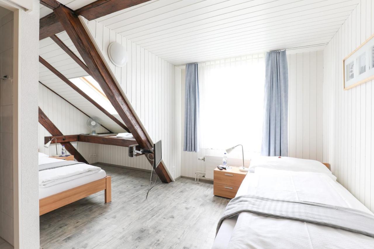 Hotel Loewen Niederuzwil Eksteriør billede
